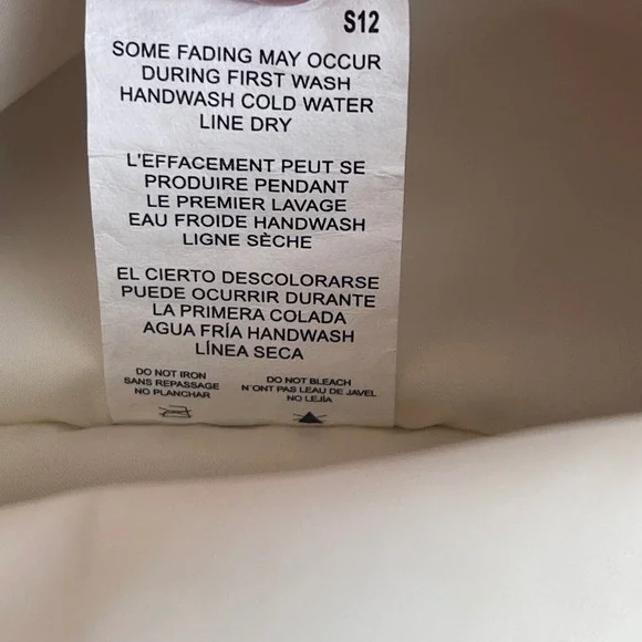 LeSportsac Disney Mickey Paradise Mini Backpack & Pouch Japan Exclusive - Picture 11 of 11